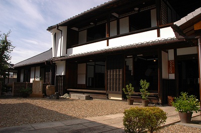 常滑市　瀧田家玄関