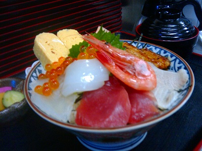 料理旅館　まかない丼